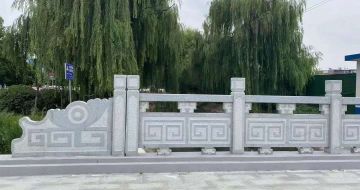 娄底 芝麻灰桥栏杆、河道栏杆安装效果