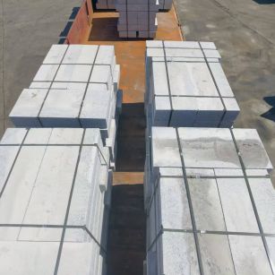 娄底 路沿石装车出货