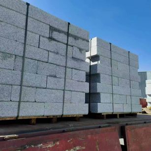 娄底 路沿石装车出货