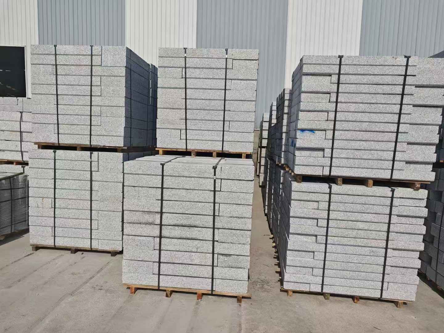 娄底 芙蓉白路沿石，价格便宜