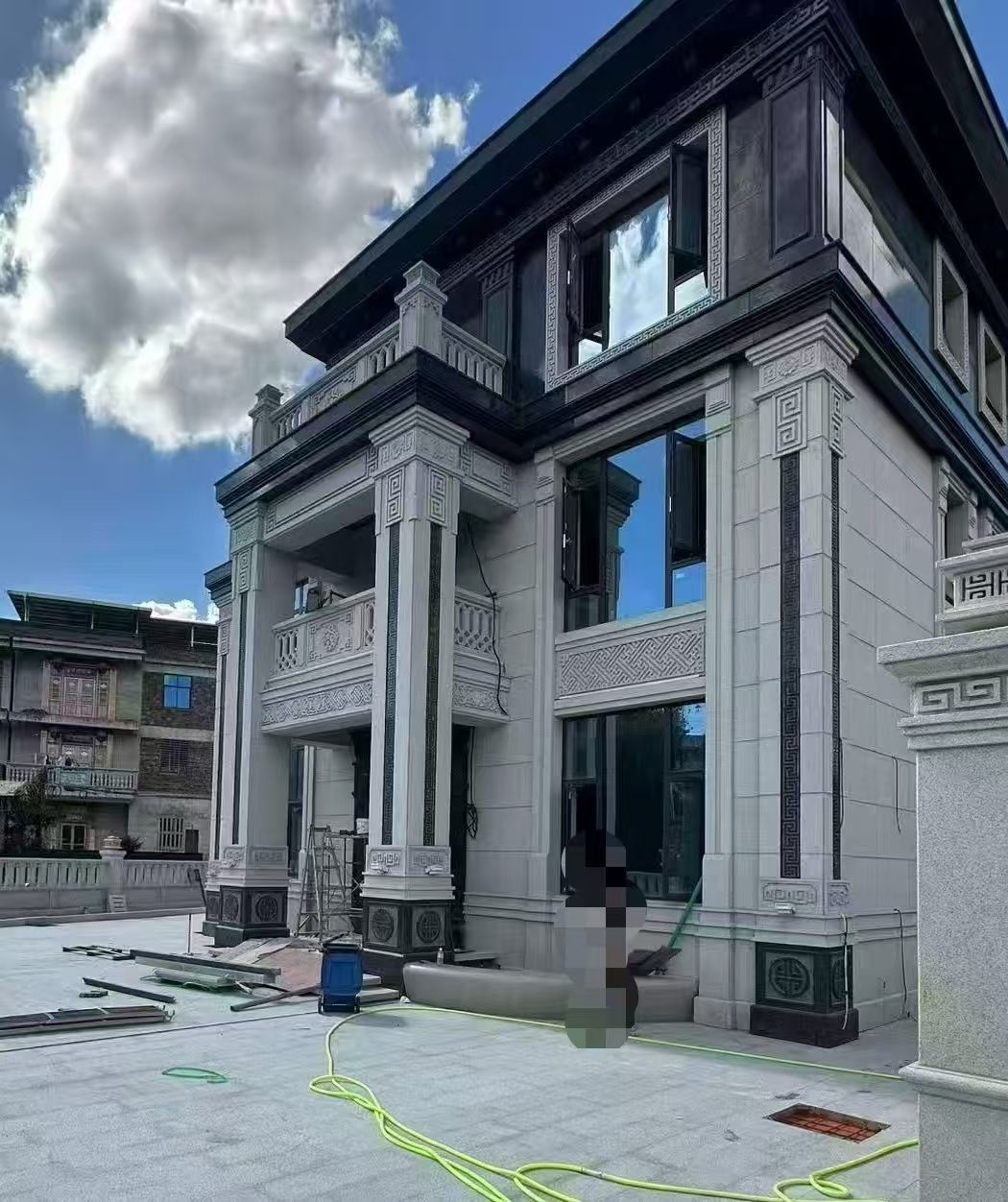 娄底 别墅干挂，芝麻白与芝麻黑完美配合