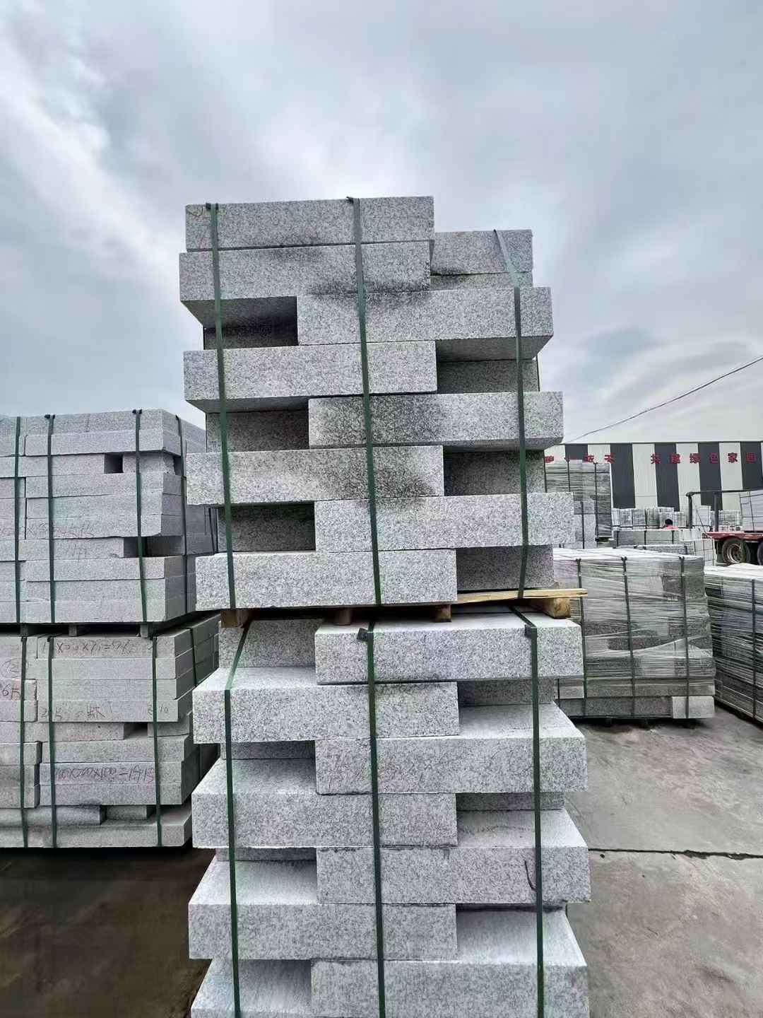 娄底 芙蓉白路沿石