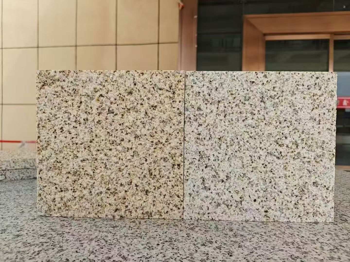 娄底 黄金麻荔枝面，中黄与浅黄