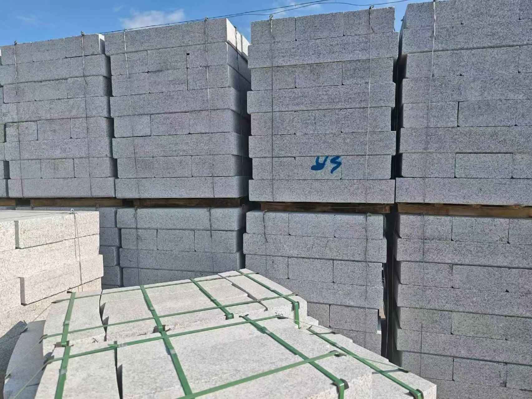 娄底 路沿石，路侧石-尺寸标准、颜色均匀