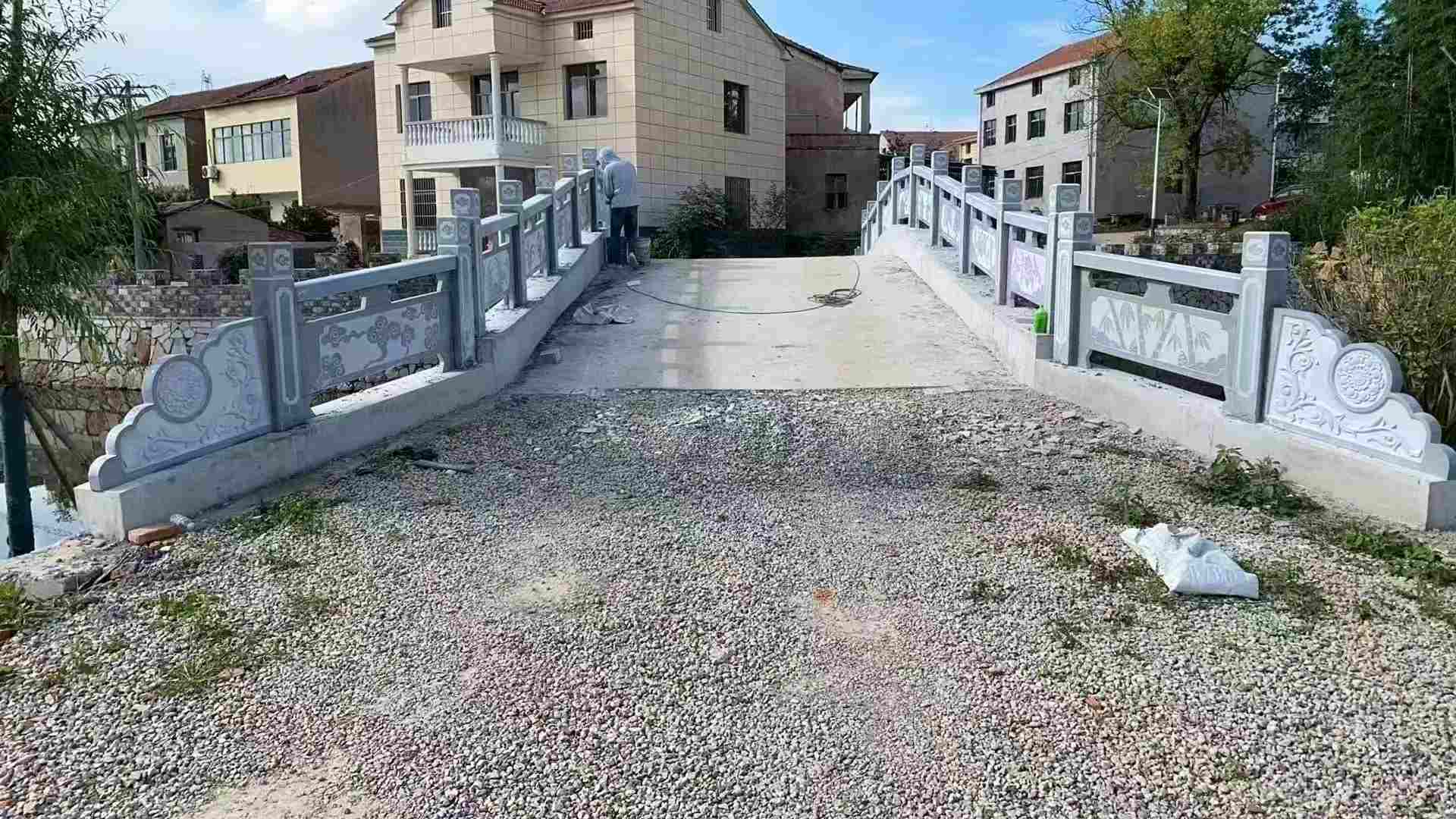 娄底 芝麻灰花岗岩桥栏杆